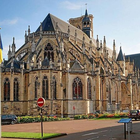 Hotel De Cleves เนอแวร์ ภายนอก รูปภาพ